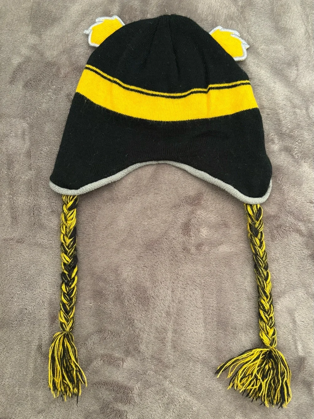 NHL Boston Bruins Earflap Knit Hat in Black, Yellow & Gray